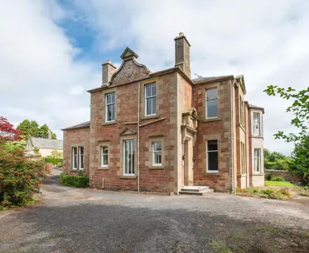 Distinguished period home in the heart of St. Boswells: Inchdarnie 2