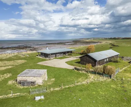 Stunning hideaway on one of Scotland's most unspoilt beaches: Hideaway ~ Portmahomack 1 (Large)