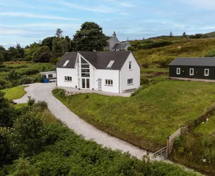 Isle of Skye eco-home with fabulous sea views: Sound View 1