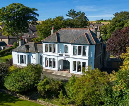 Elegant Victorian property over 150 years old is a rare coastal-village gem: Abn220153 05