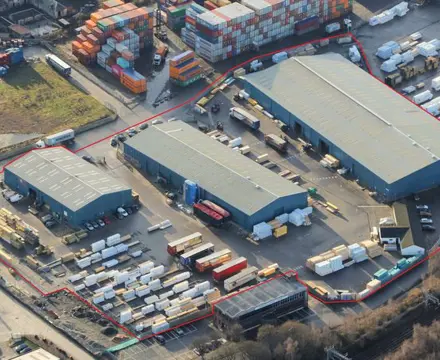 Galbraith advise Topland Group on £7.49m Industrial Sale: 1650892720 Thornbridge Distribution Centre, Grangemouth (1) 808X455