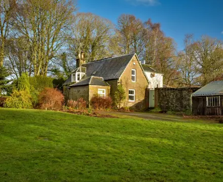 Gardeners cottage in Perthshire : Galbraith The Gardeners Cottage Exterior 1