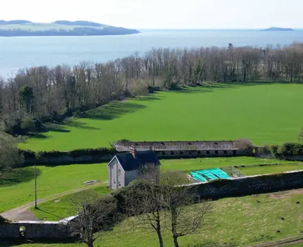 Property located on a small Scottish peninsula goes up for sale : Isle Gardens House (5)