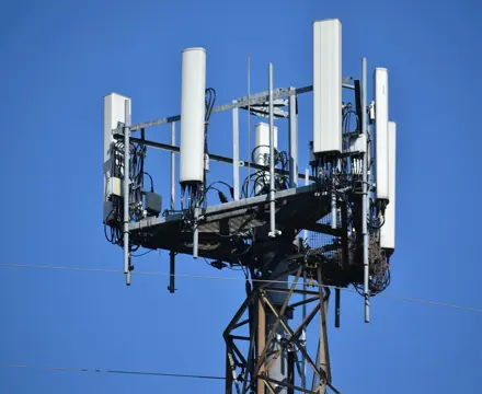 Energy saving v comms: the battle for commercial roof space: Cell Tower | Insights | Galbraith